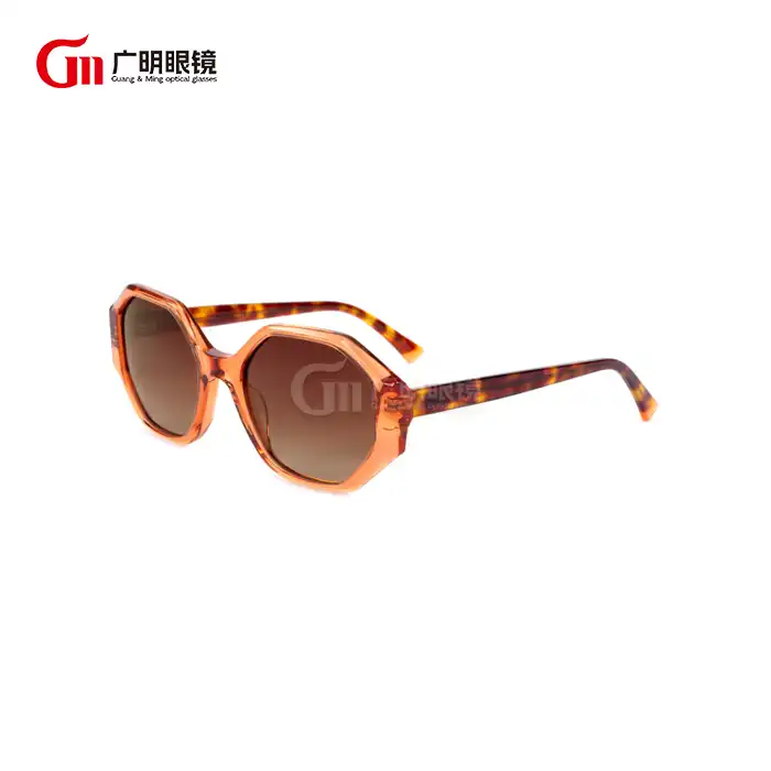 How do brown hexagon sunglasses reduce glare in daylight?